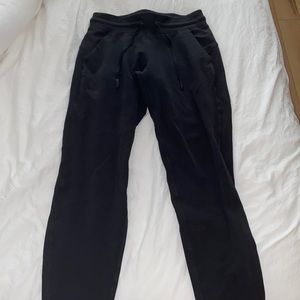 Lululemon joggers fleece lined